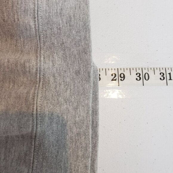 WOMENS Vtg  Sweatshirt Cardinals Bird Grannie Core Winter Embroidered Sz XL Cozy - Picture 2 of 8